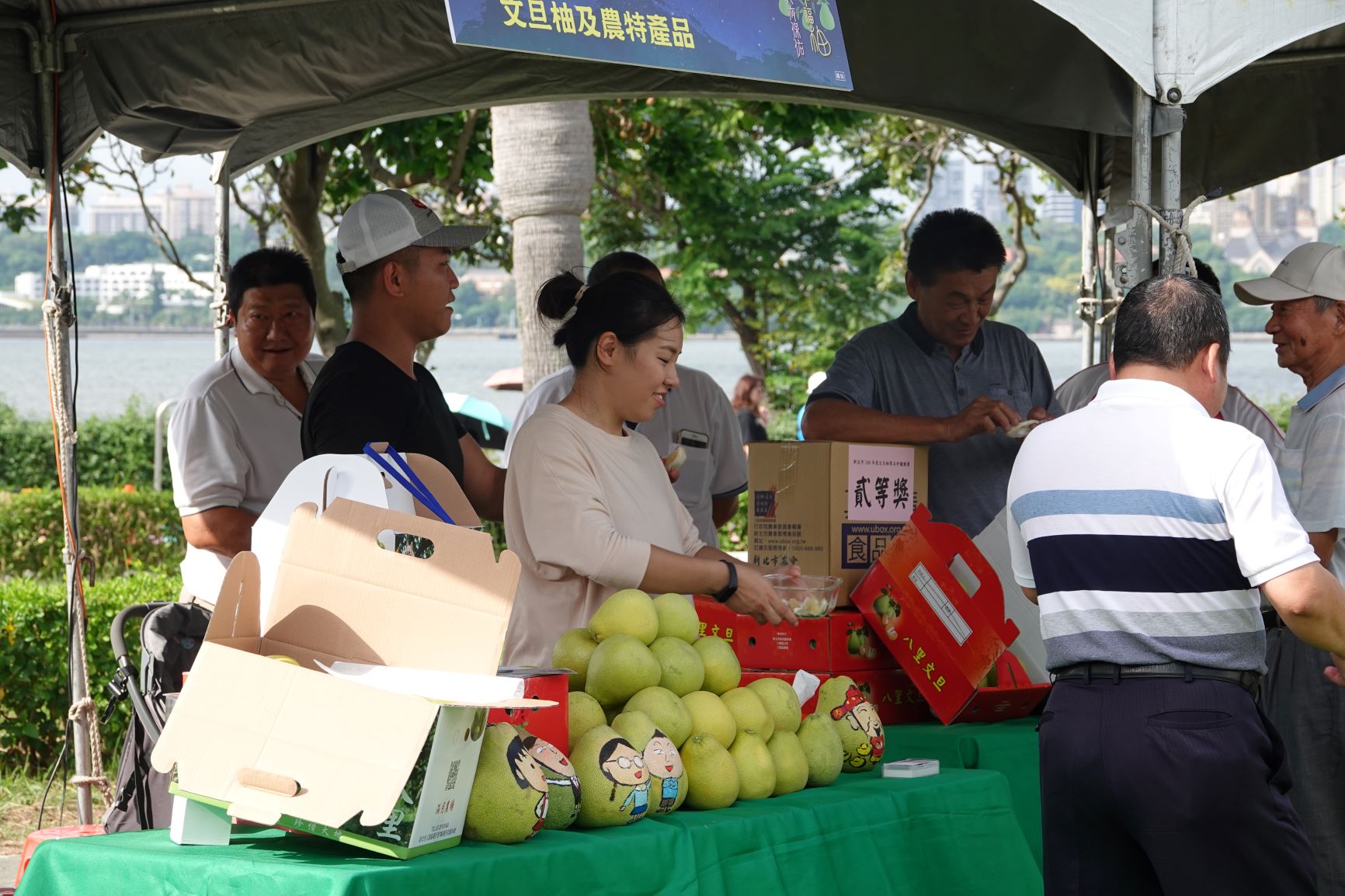 9月16、17日將在八里左岸永續環境教育中心前廣場舉辦文旦柚展售會,現場有販售最優質的文旦柚