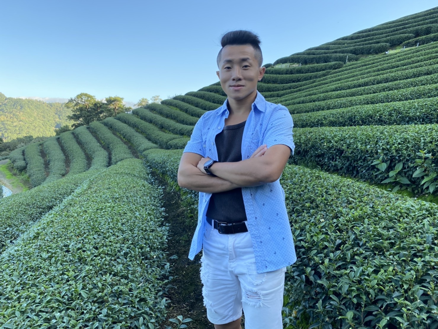 葉承軒副會長曾榮獲2020年全國部分發酵茶製茶技術競賽冠軍，為賽史上最年輕的冠軍製茶師