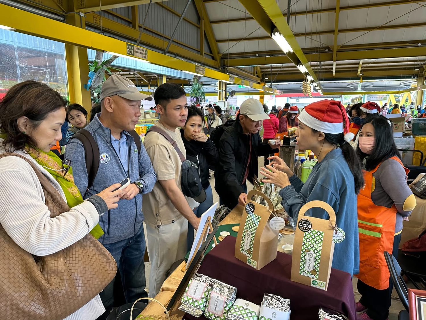新北市包種茶日前上市,12月14、15日在臺北市希望廣場辦理展售會