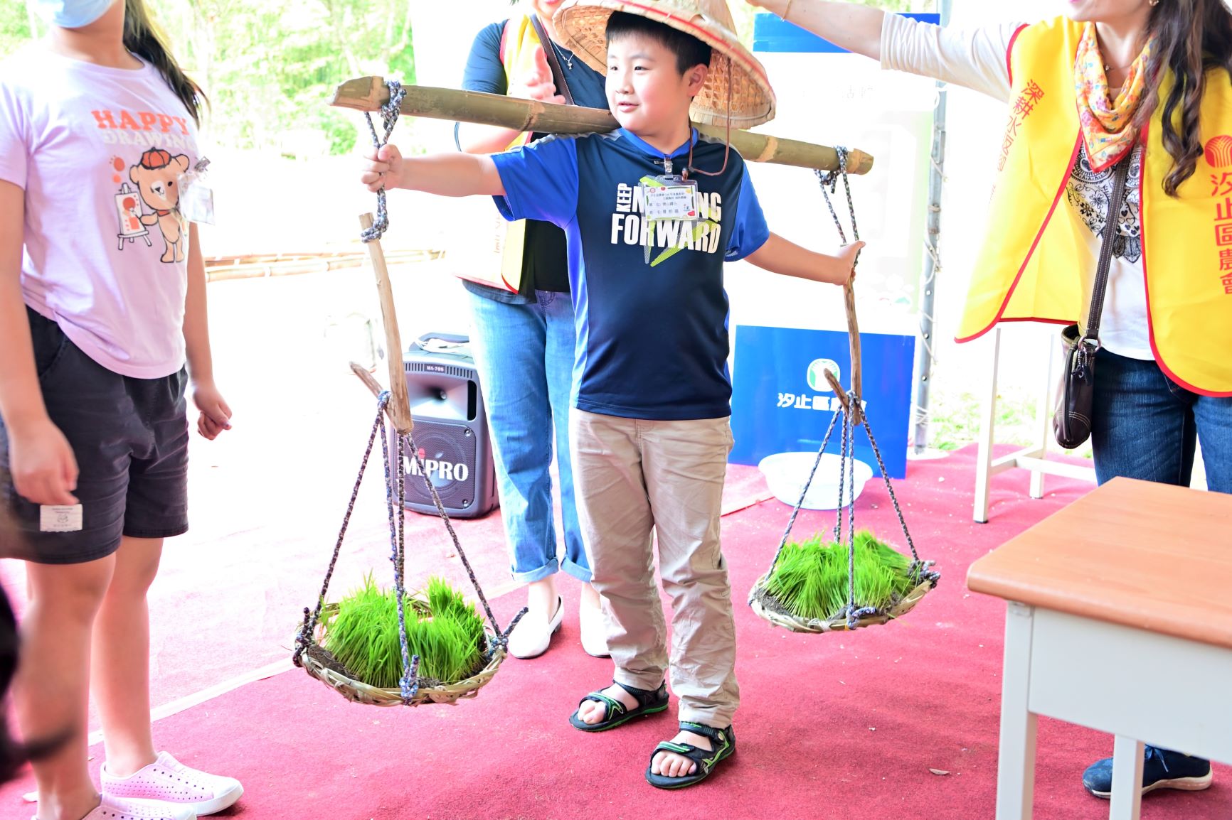 汐止區農會將於本週六(29日)於農會休閒中心園區辦理「水稻田插秧暨動手玩食農」活動