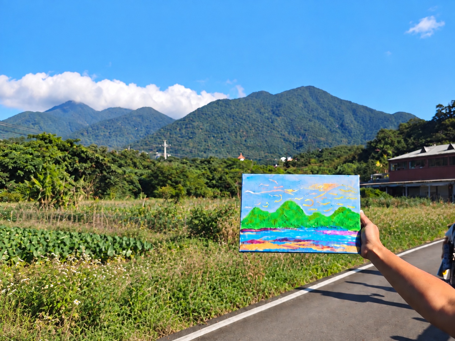 以自然田園與山景為創作素材,透過畫筆感受土地與自然之美
